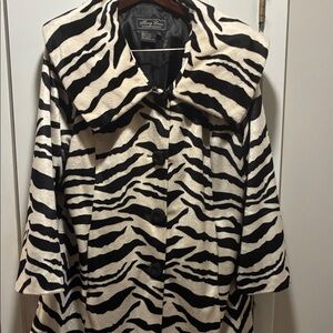 Terry Lewis Classic Luxuries Zebra Pattern Cape